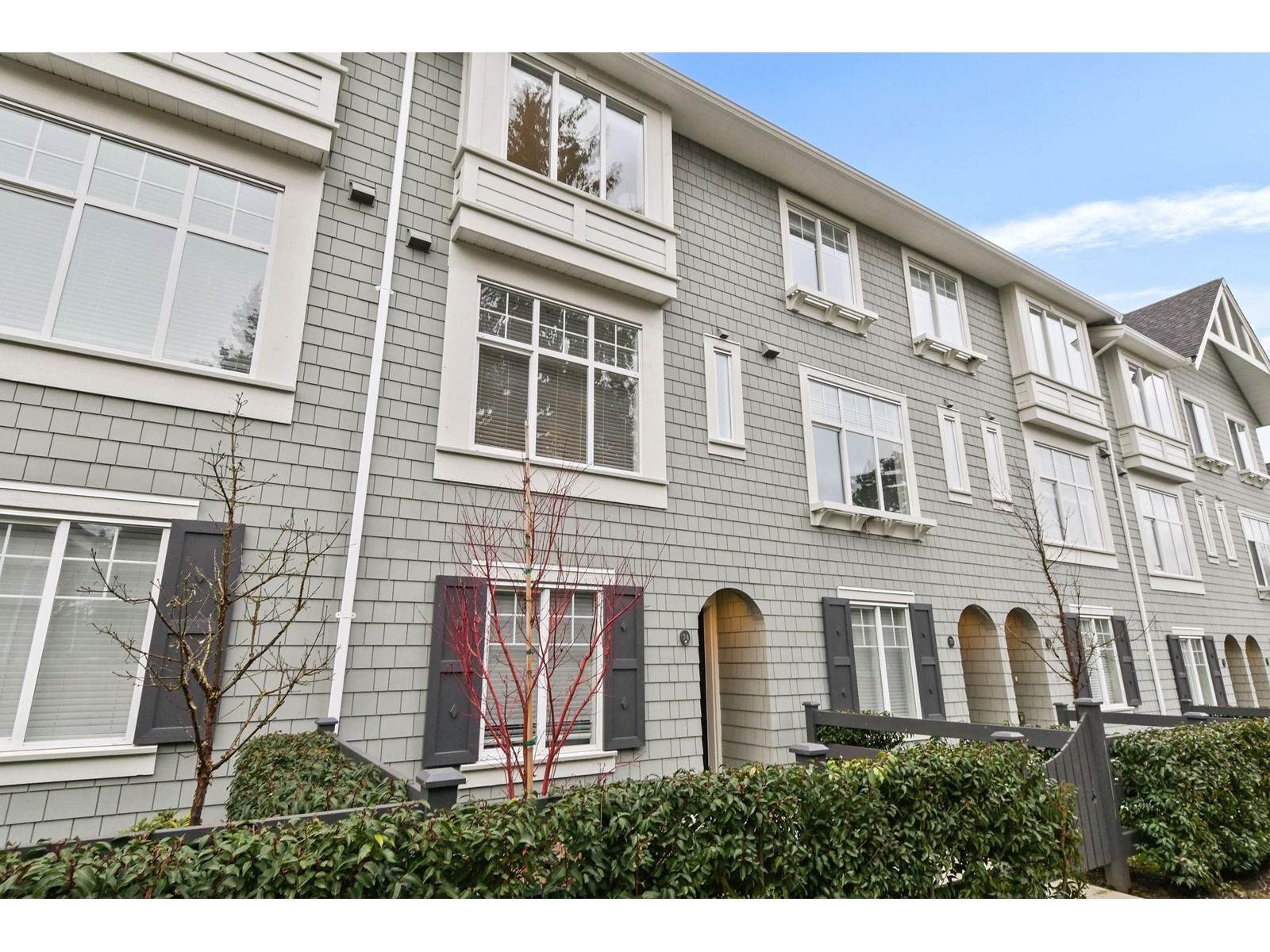 Property at 74 15778 85 AVENUE image 2