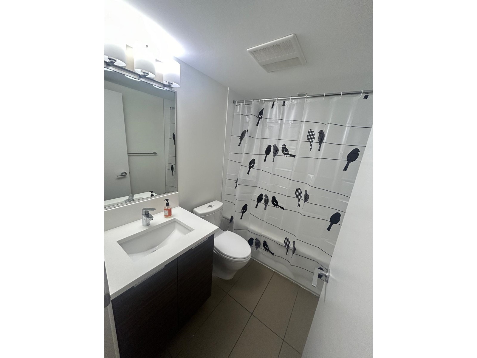 909 13303 Central Avenue, Surrey, British Columbia  V3T 0K6 - Photo 13 - R2969241
