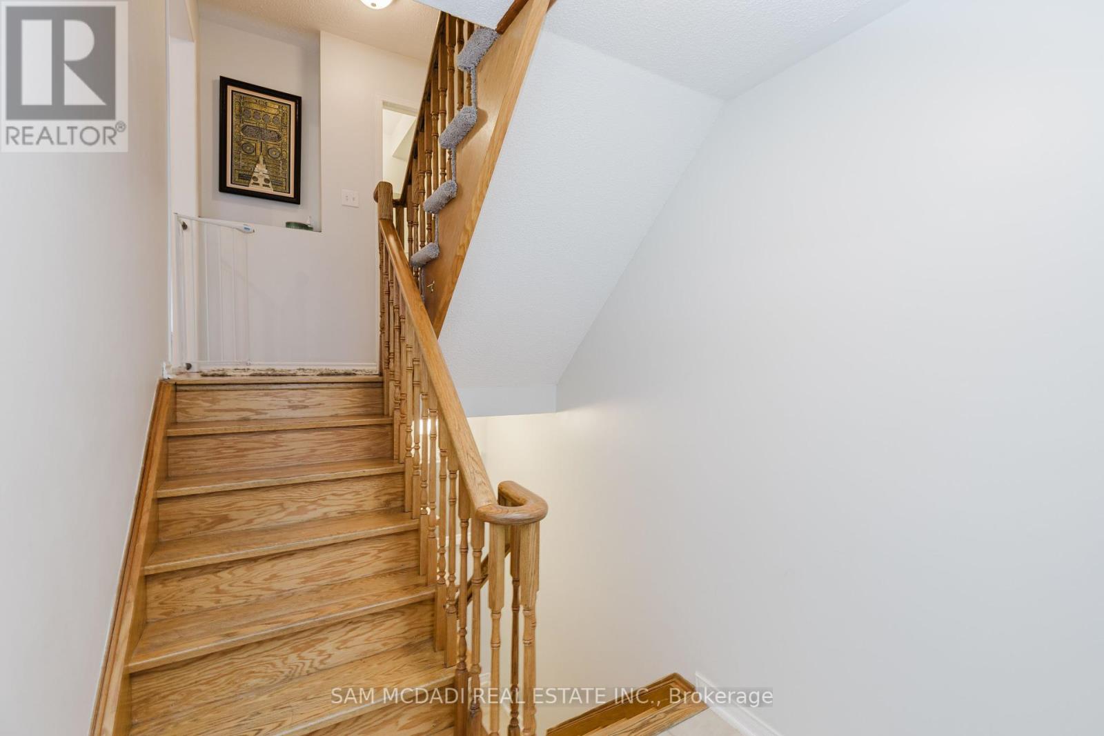 Property at 32 - 1591 SOUTH PARADE COURT image 4