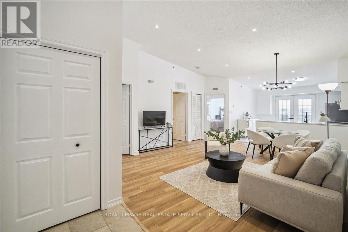 Property at 407 - 1440 BISHOPS GATE image 2