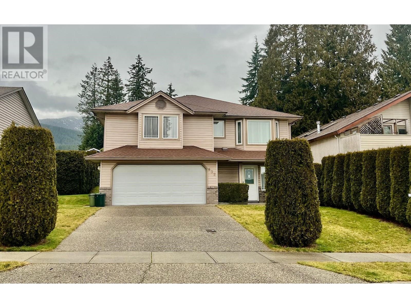 Property at 832 AURORA WAY image 1