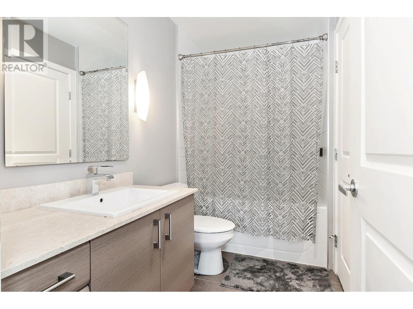 202 12069 Harris Road, Pitt Meadows, British Columbia  V3Y 0C8 - Photo 15 - R2969360