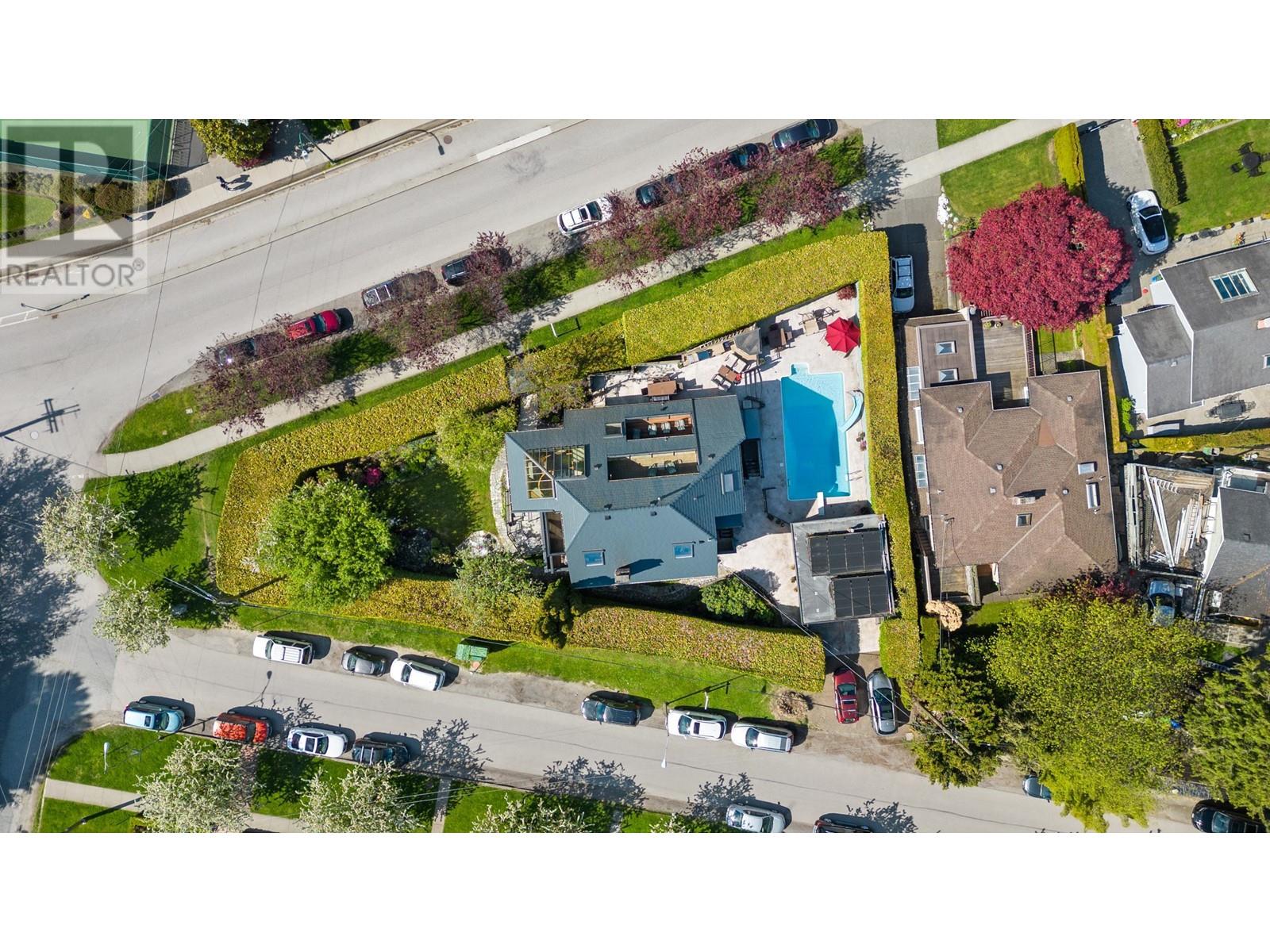Property at 3850 POINT GREY ROAD image 3