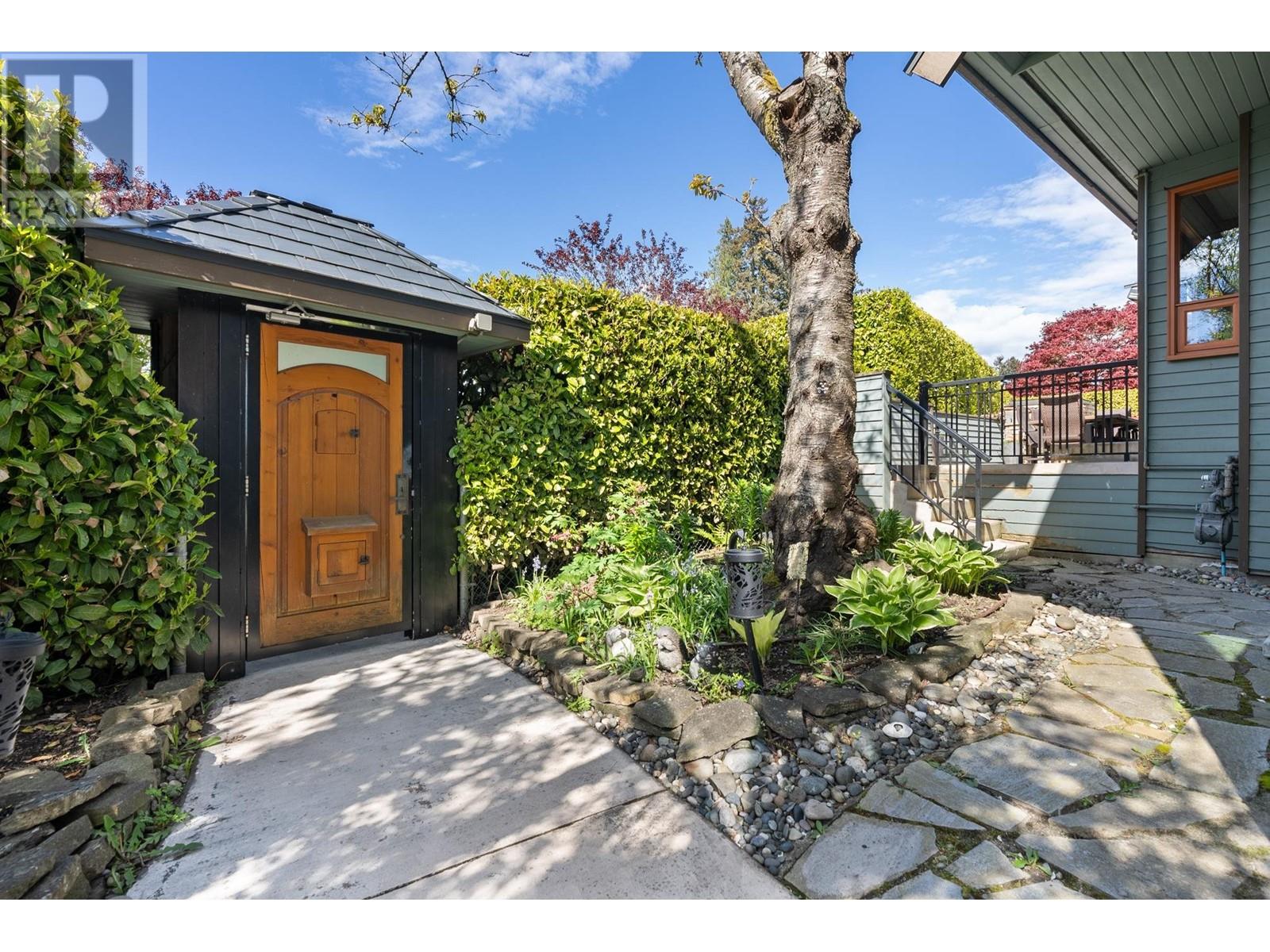 3850 Point Grey Road, Vancouver, British Columbia  V6R 1B4 - Photo 39 - R2969356