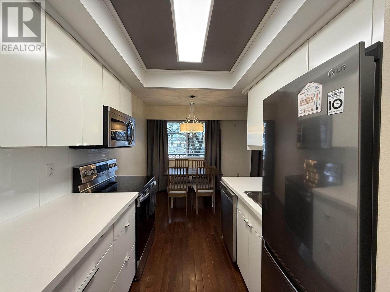 107 123 19 Street, North Vancouver, British Columbia  V7L 2Y9 - Photo 2 - R2969342