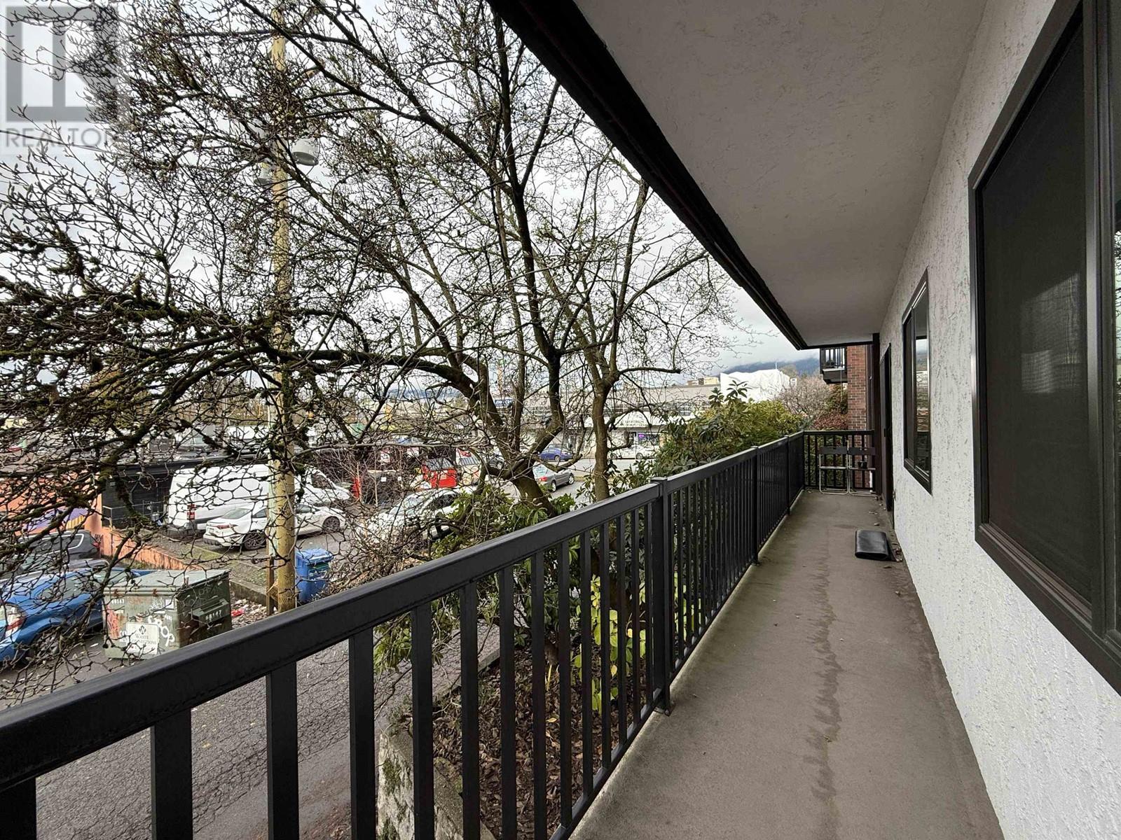 107 123 19 Street, North Vancouver, British Columbia  V7L 2Y9 - Photo 4 - R2969342