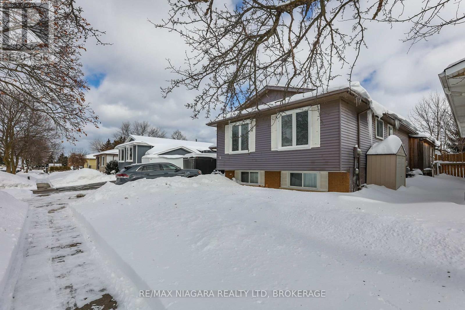 52 Yorkdale Crescent, Hamilton, Ontario  L8J 1E5 - Photo 3 - X11980467