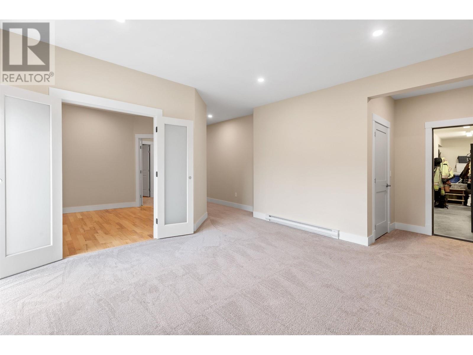 5781 Genni's Way, Sechelt, British Columbia  V7Z 0N8 - Photo 7 - R2969207