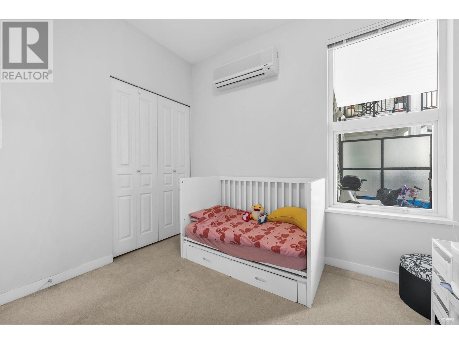 Listing Picture 4 of 39 : 317 9399 ODLIN ROAD, Richmond / 烈治文 - 魯藝地產 Yvonne Lu Group - MLS Medallion Club Member