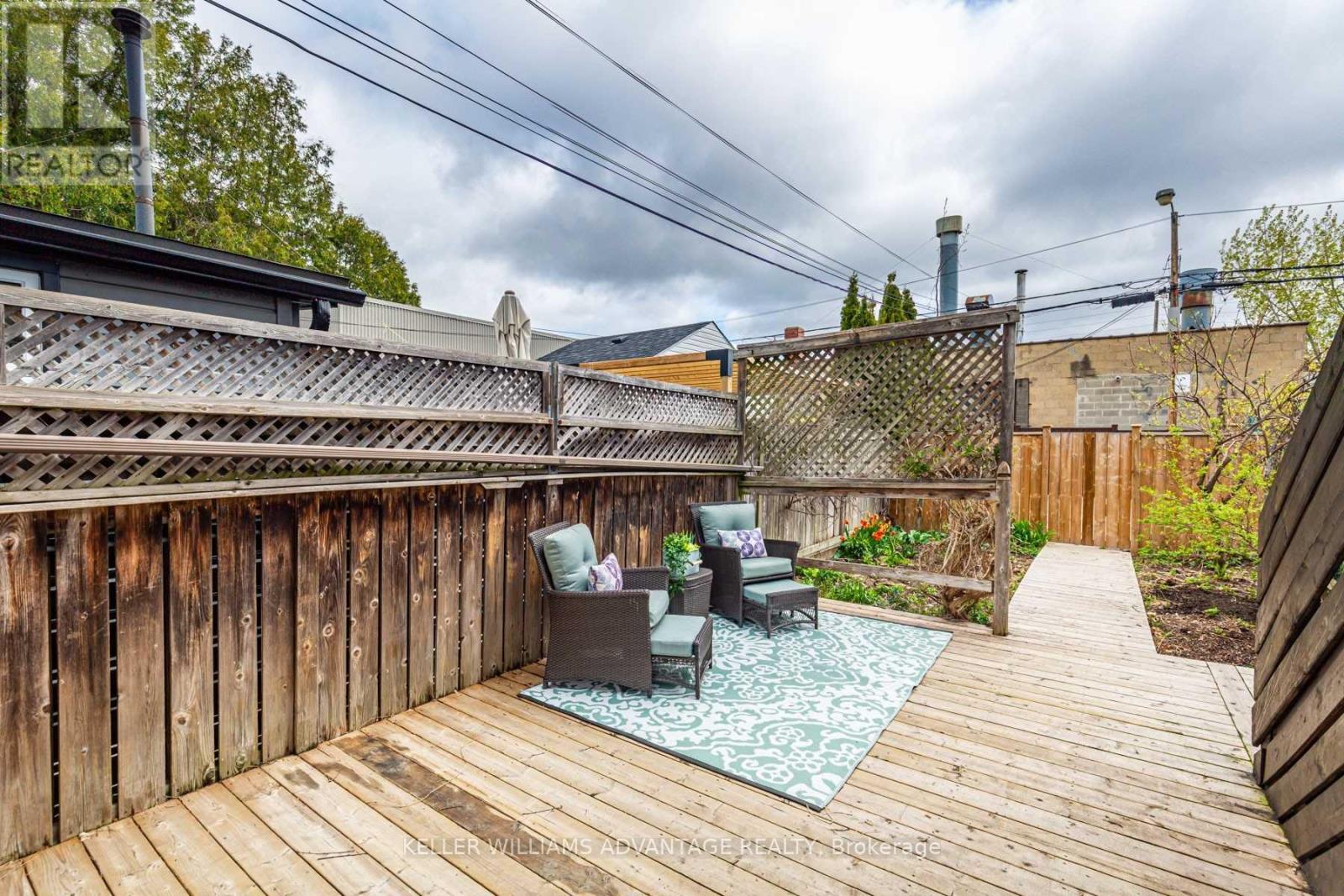 Main - 393 Westmoreland Avenue N, Toronto, Ontario  M6H 3A6 - Photo 13 - W11983275