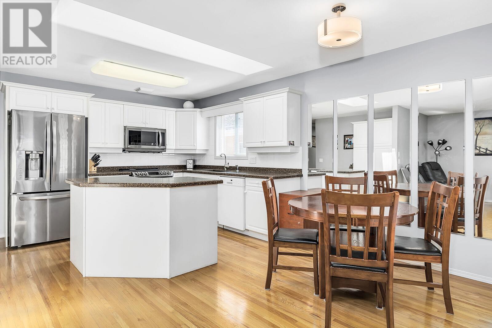Property at 2250 Louie Drive Unit# 130 image 2