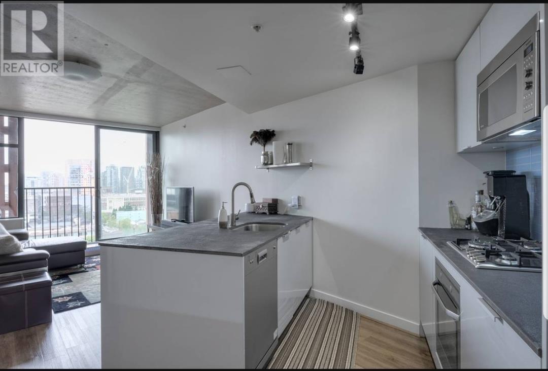 Listing Picture 4 of 17 : 2309 128 W CORDOVA STREET, Vancouver / 溫哥華 - 魯藝地產 Yvonne Lu Group - MLS Medallion Club Member