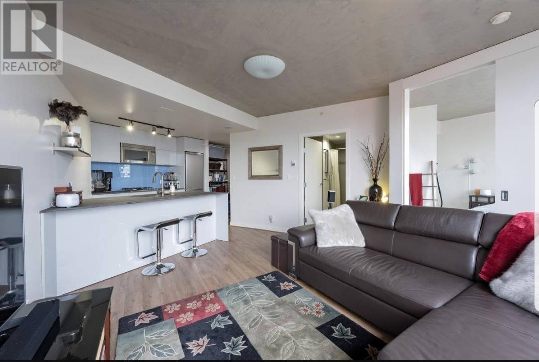 Listing Picture 3 of 17 : 2309 128 W CORDOVA STREET, Vancouver / 溫哥華 - 魯藝地產 Yvonne Lu Group - MLS Medallion Club Member