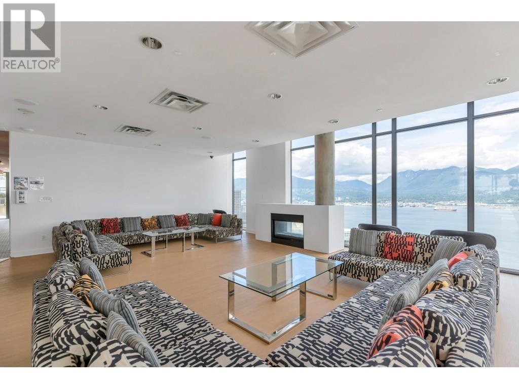 Listing Picture 12 of 17 : 2309 128 W CORDOVA STREET, Vancouver / 溫哥華 - 魯藝地產 Yvonne Lu Group - MLS Medallion Club Member