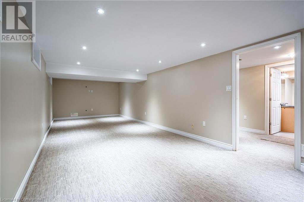 422 Mackay Court, Burlington, Ontario  L7L 5M8 - Photo 33 - 40699931