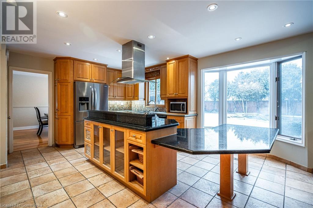 422 Mackay Court, Burlington, Ontario  L7L 5M8 - Photo 14 - 40699931