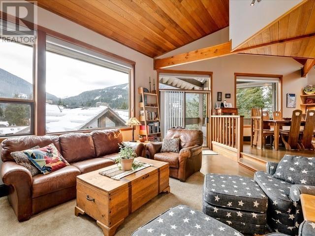 210 6117 EAGLE DRIVE