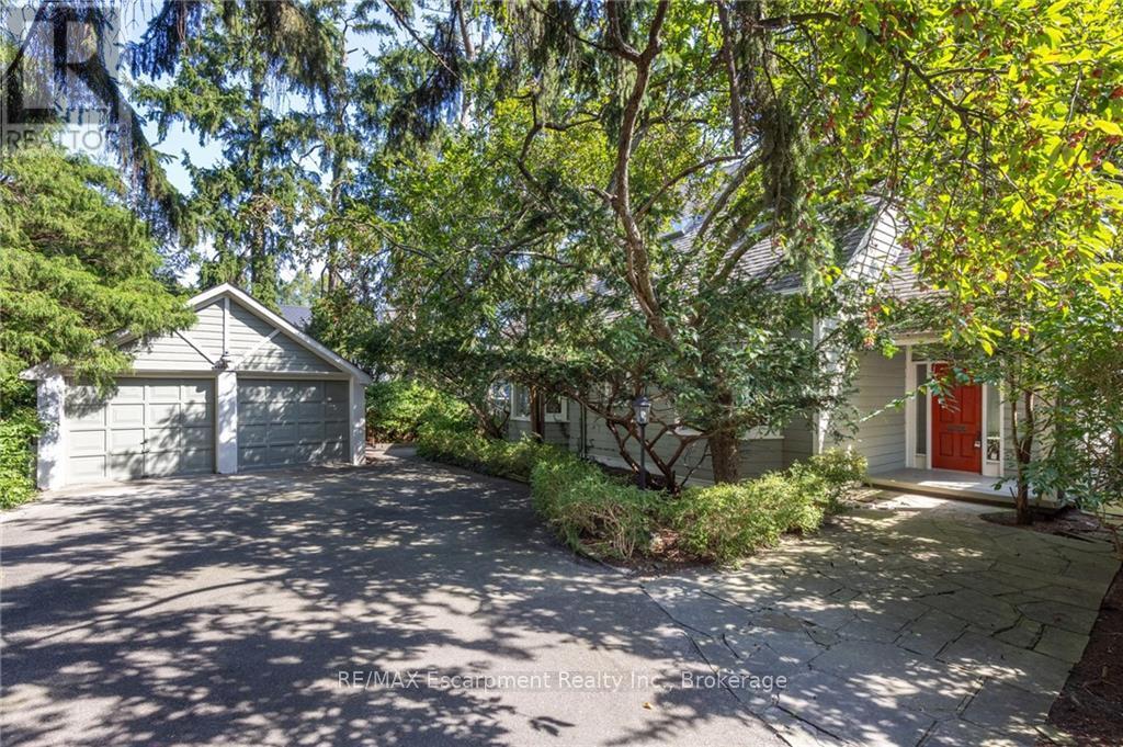 21 Second Street, Oakville, Ontario  L6J 3T1 - Photo 4 - W9347095