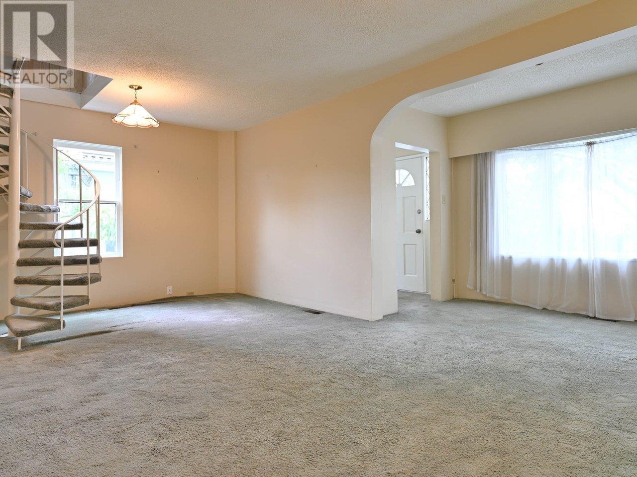 2720 W 24th Avenue, Vancouver, British Columbia  V6L 1R1 - Photo 3 - R2965085