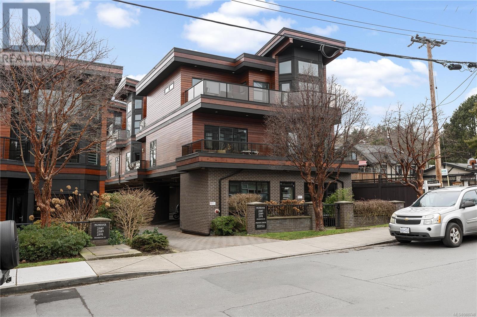 Property at 202 2589 Penrhyn St image 1