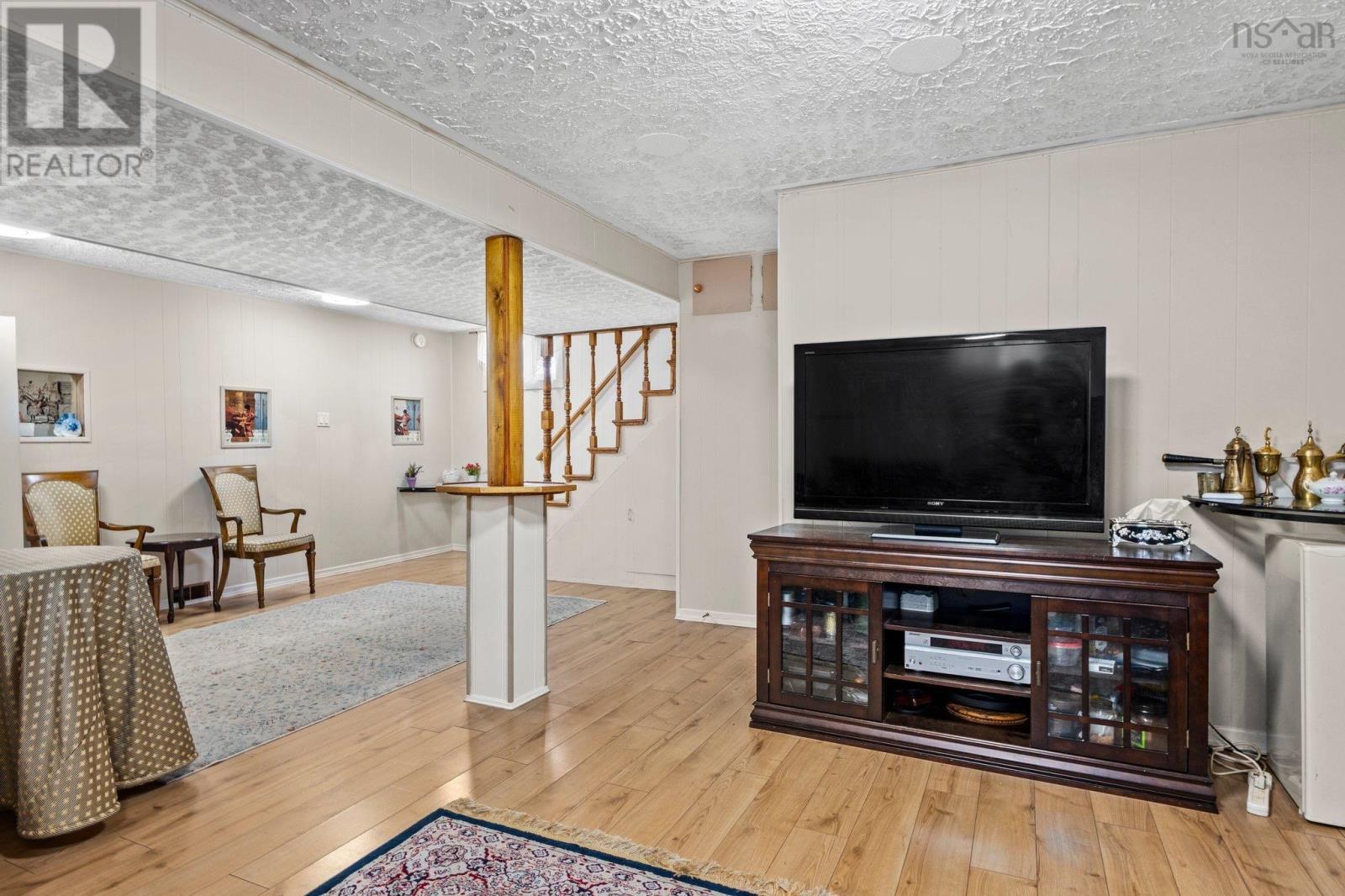 107 Evans Avenue, Halifax, Nova Scotia  B3M 1C8 - Photo 15 - 202503278