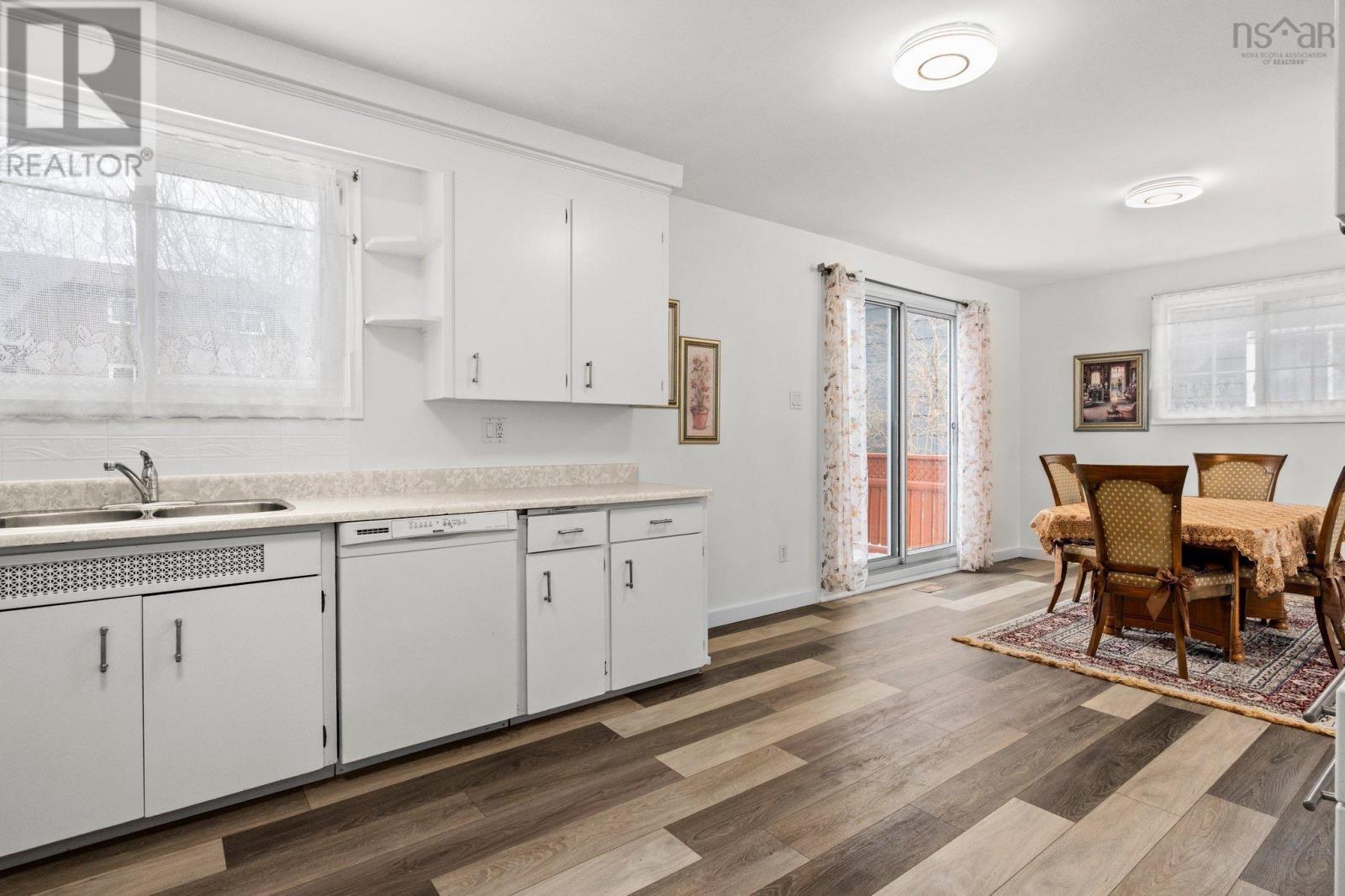 107 Evans Avenue, Halifax, Nova Scotia  B3M 1C8 - Photo 7 - 202503278