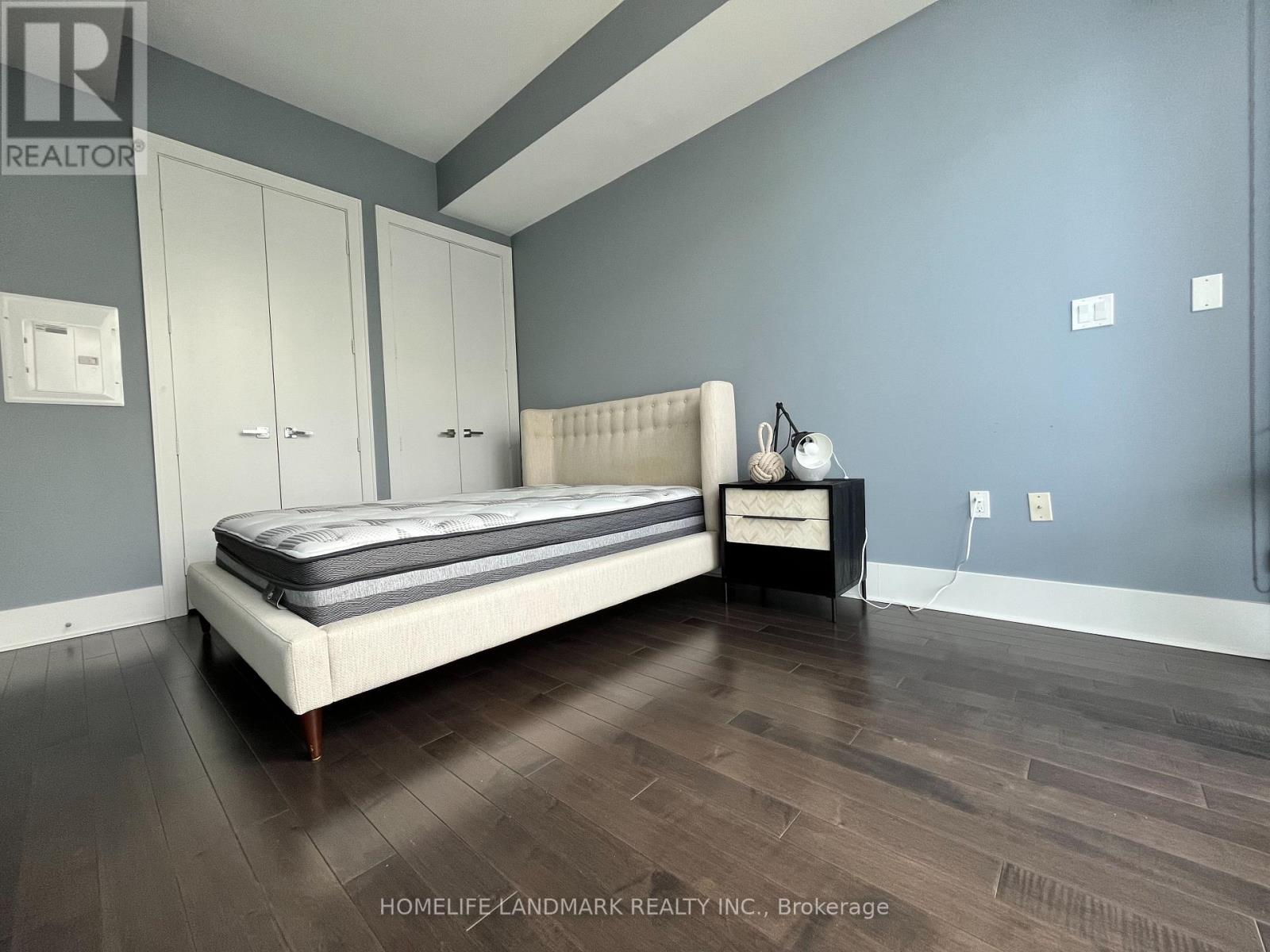 919 - 29 Queens Quay E, Toronto, Ontario  M5E 0A4 - Photo 12 - C11983444
