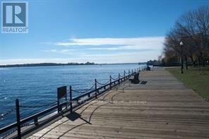 919 - 29 Queens Quay E, Toronto, Ontario  M5E 0A4 - Photo 6 - C11983444