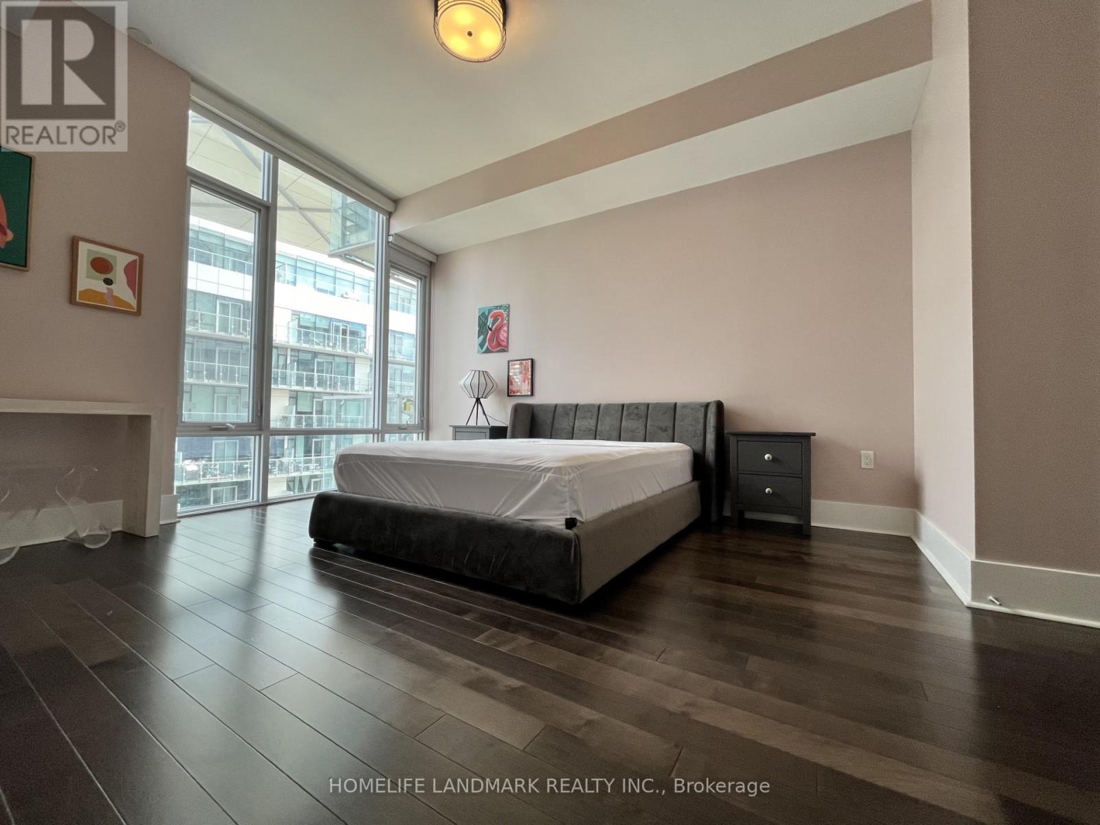 919 - 29 Queens Quay E, Toronto, Ontario  M5E 0A4 - Photo 9 - C11983444