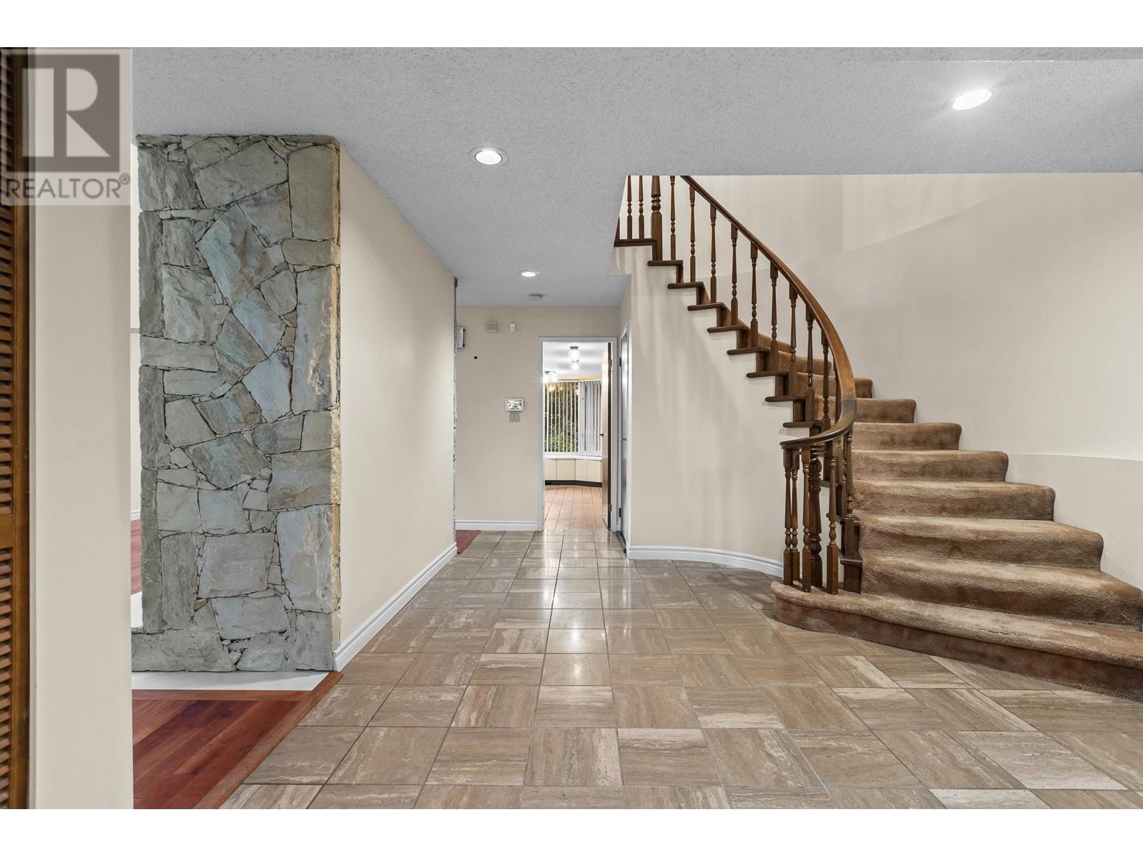 9 4900 Cartier Street, Vancouver, British Columbia  V6M 4H2 - Photo 7 - R2968876