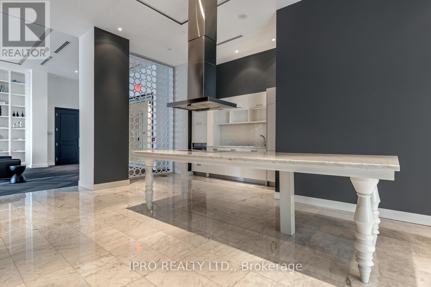 705 - 90 Park Lawn Road, Toronto, Ontario  M8Y 0B6 - Photo 11 - W11983391