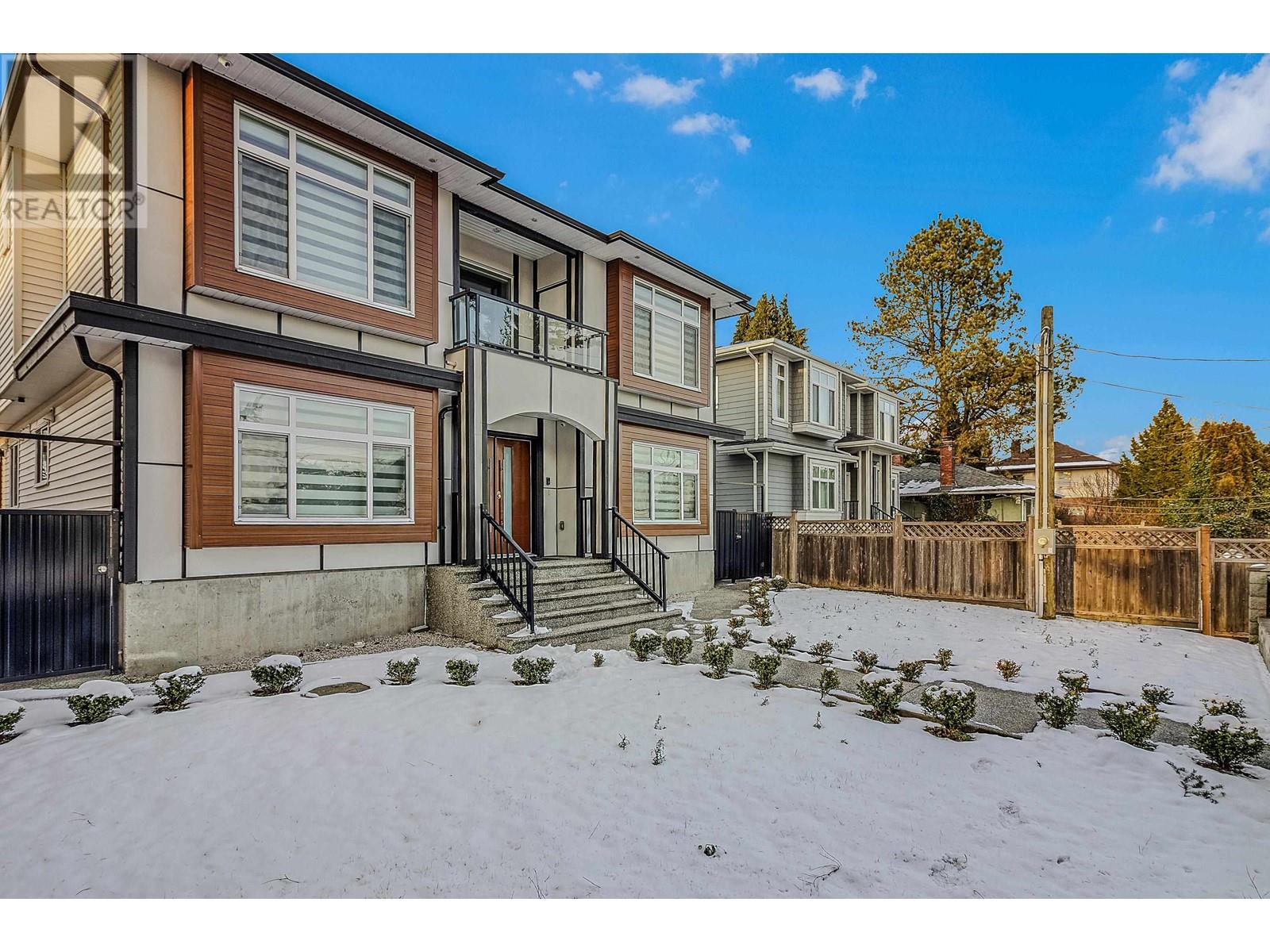 8175 10th Avenue, Burnaby, British Columbia  V3N 2S5 - Photo 32 - R2969377
