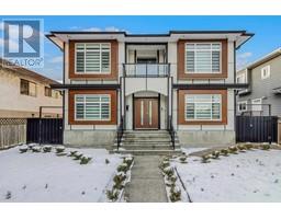 8175 10TH AVENUE, Burnaby, British Columbia