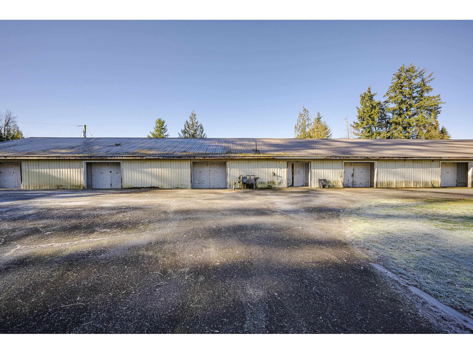 Property at 27071 64 AVENUE image 2
