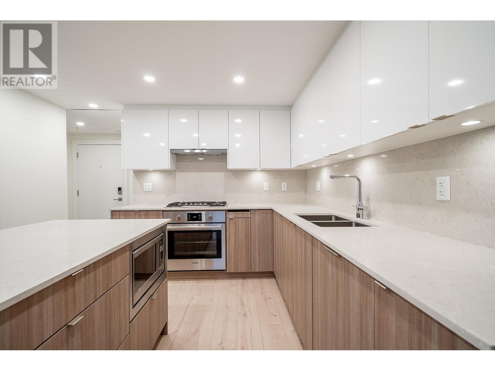 206 8428 Park Road, Richmond, British Columbia  V6Y 0K1 - Photo 3 - R2969435