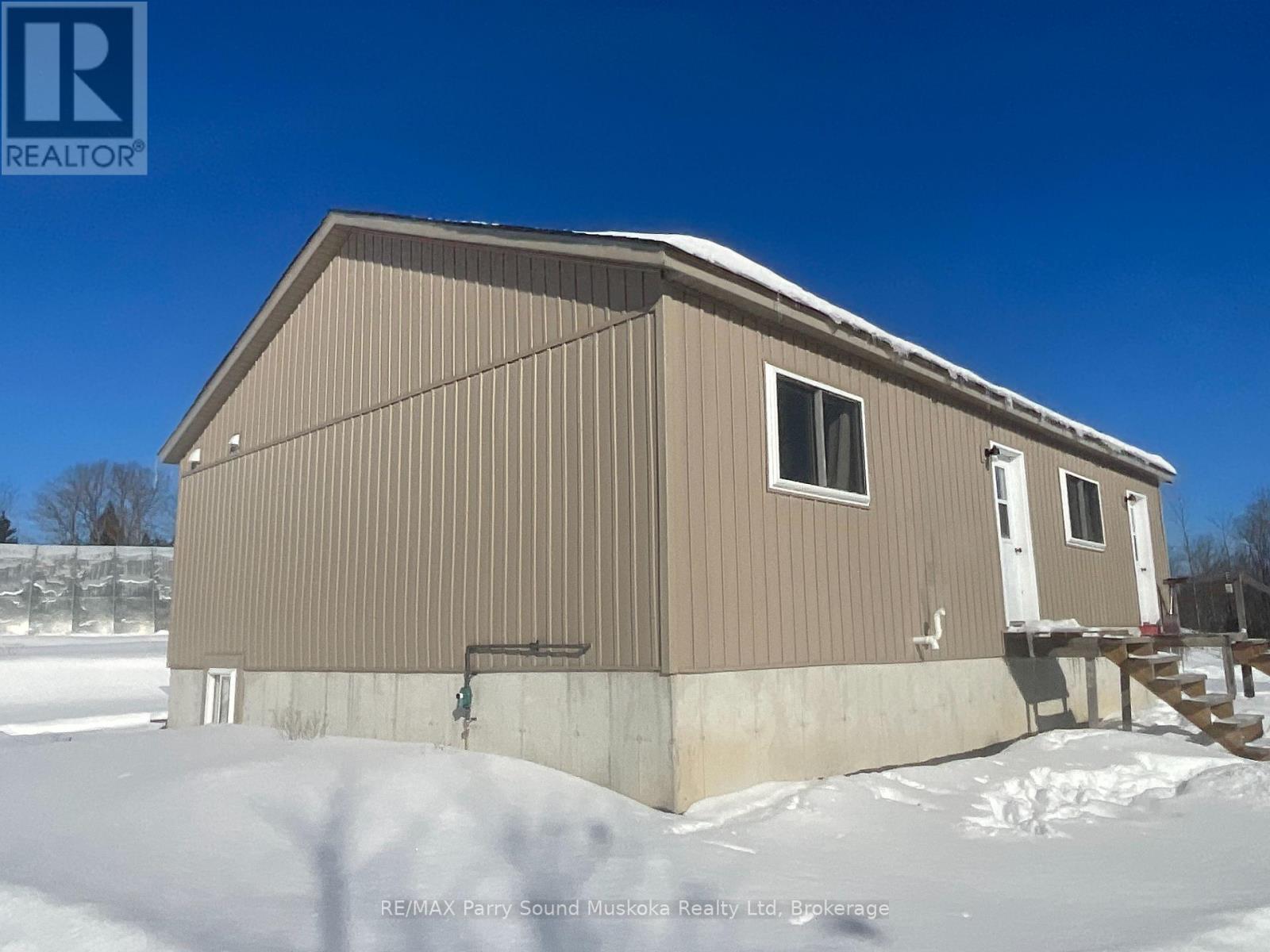 791 Clear Lake Road, Parry Sound Remote Area, Ontario  P0H 1A0 - Photo 2 - X11983588