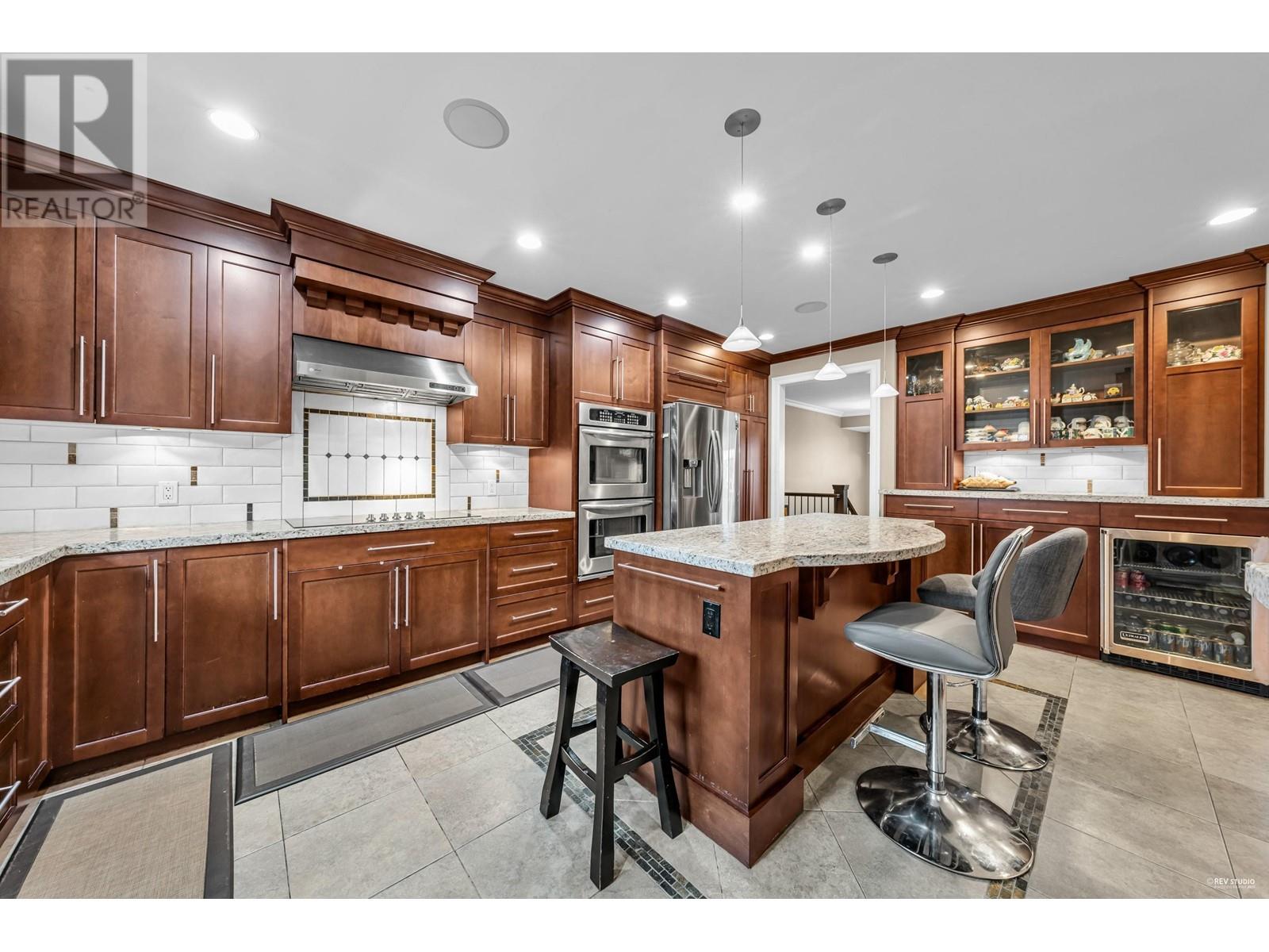 6365 Grant Street, Burnaby, British Columbia  V5B 2K7 - Photo 10 - R2969383