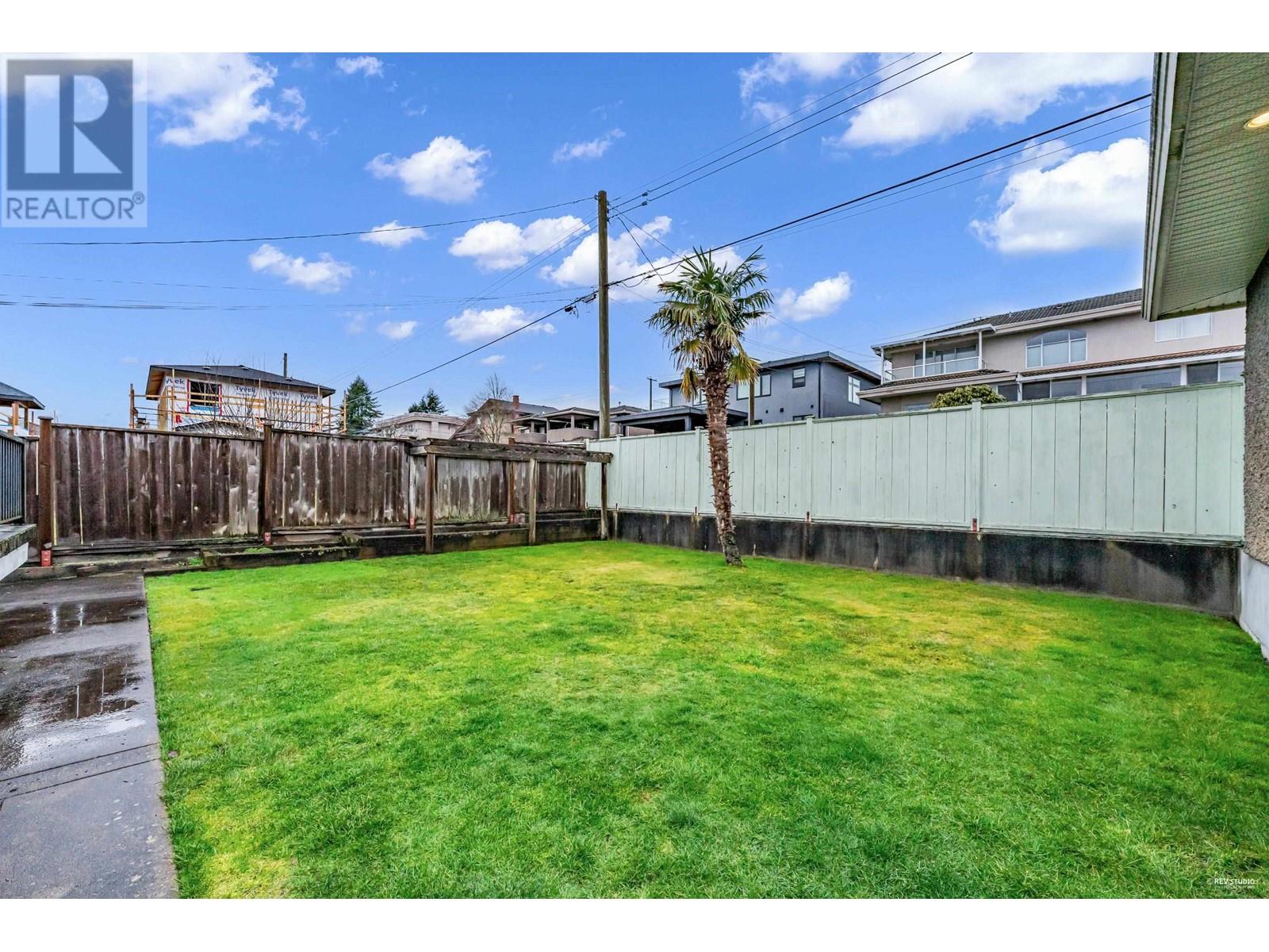 6365 Grant Street, Burnaby, British Columbia  V5B 2K7 - Photo 36 - R2969383