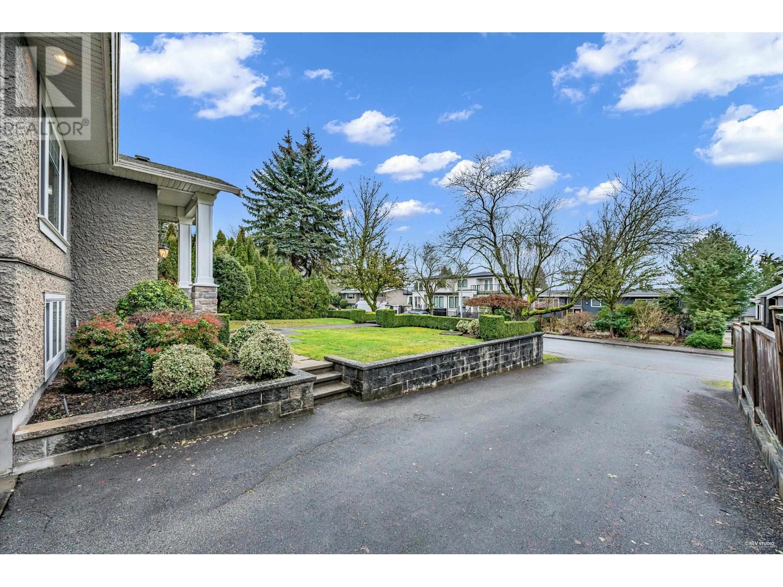 6365 Grant Street, Burnaby, British Columbia  V5B 2K7 - Photo 40 - R2969383