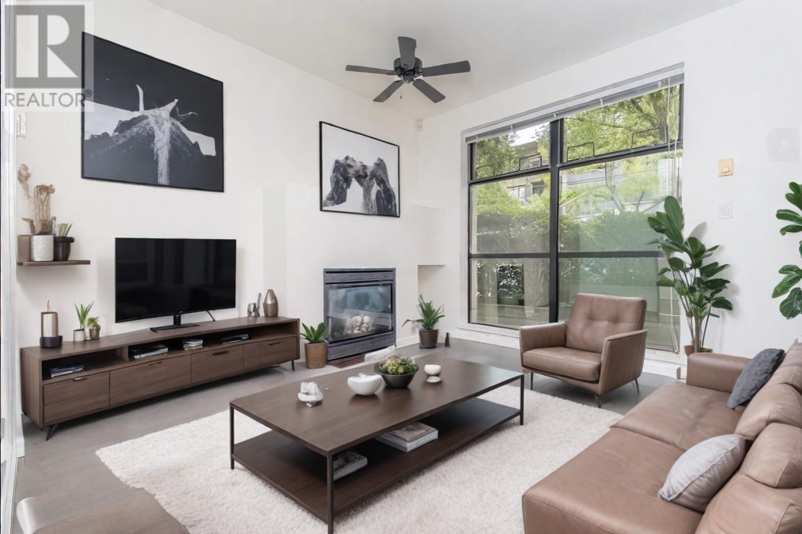 Listing Picture 2 of 11 : 101 2065 W 12TH AVENUE, Vancouver / 溫哥華 - 魯藝地產 Yvonne Lu Group - MLS Medallion Club Member