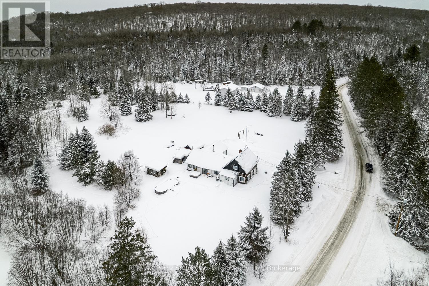 1516 Williamsport Road, Huntsville, Ontario  P1H 2J4 - Photo 2 - X11983606