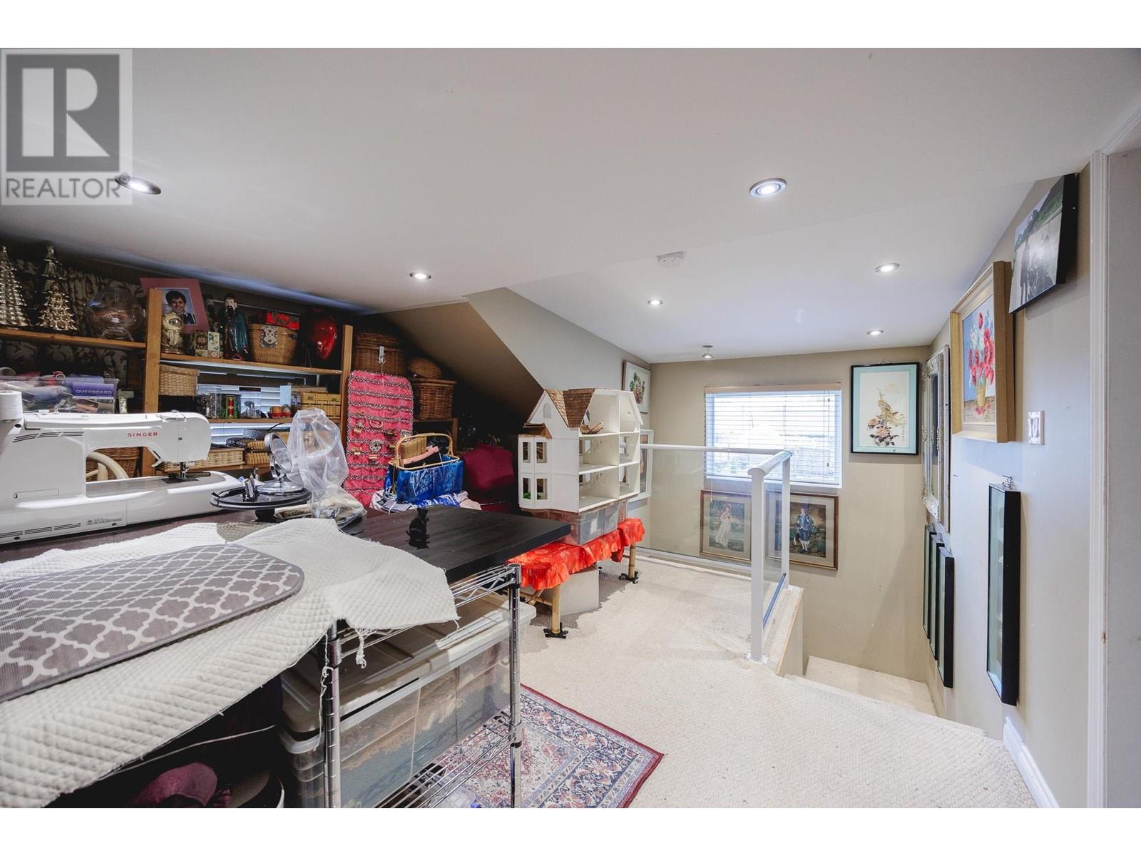 555 East Columbia Street, New Westminster, British Columbia  V3L 3X9 - Photo 12 - R2969418