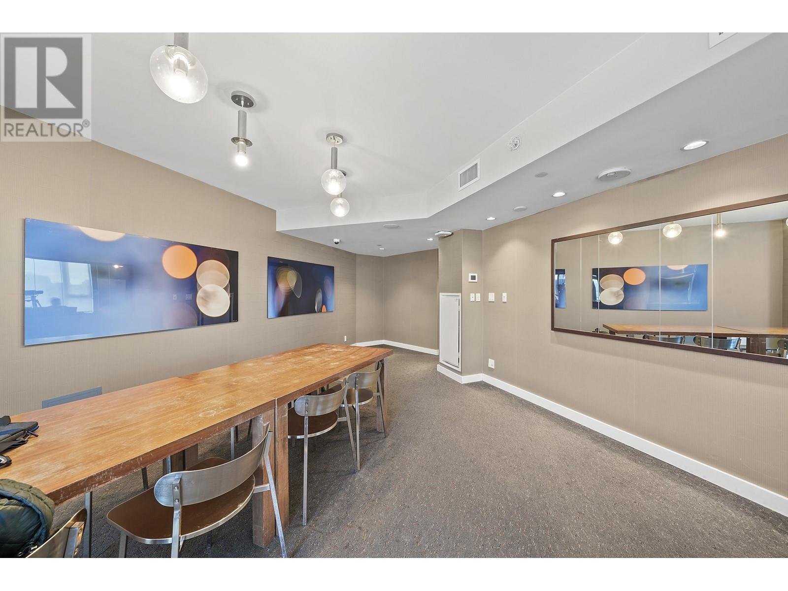 Listing Picture 20 of 28 : 1915 1618 QUEBEC STREET, Vancouver / 溫哥華 - 魯藝地產 Yvonne Lu Group - MLS Medallion Club Member