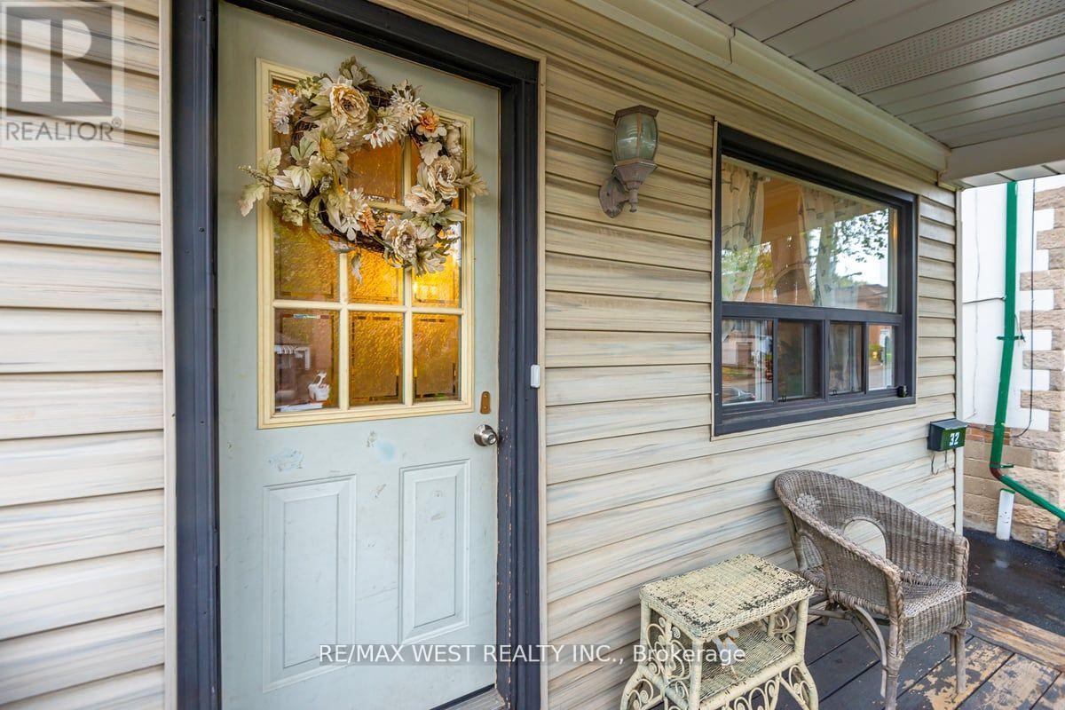 Property at 32 HOLMESDALE ROAD image 4