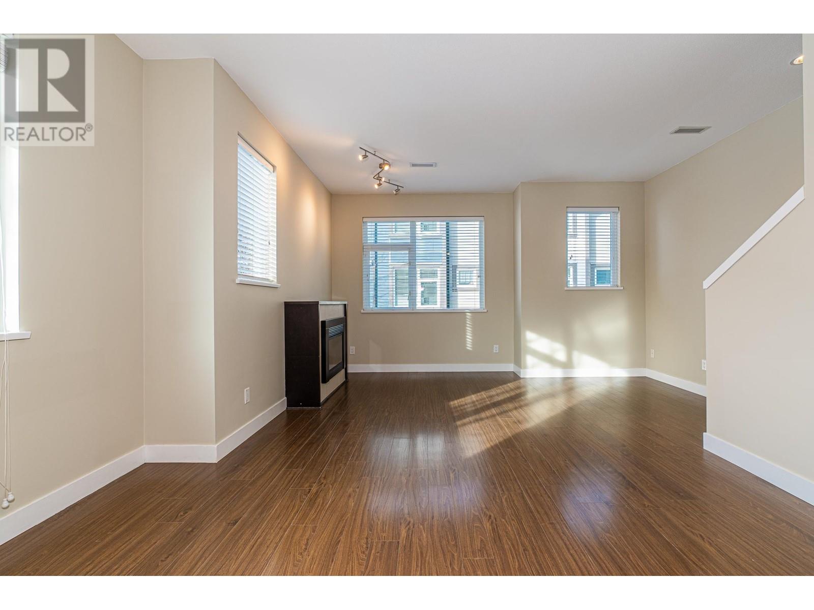 Listing Picture 7 of 35 : 23 4099 NO. 4 ROAD, Richmond / 烈治文 - 魯藝地產 Yvonne Lu Group - MLS Medallion Club Member