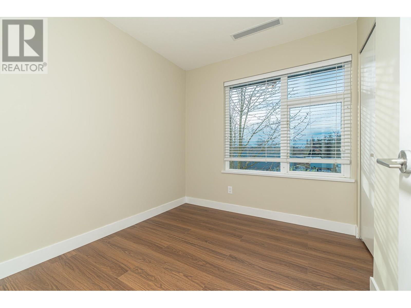 Listing Picture 25 of 35 : 23 4099 NO. 4 ROAD, Richmond / 烈治文 - 魯藝地產 Yvonne Lu Group - MLS Medallion Club Member