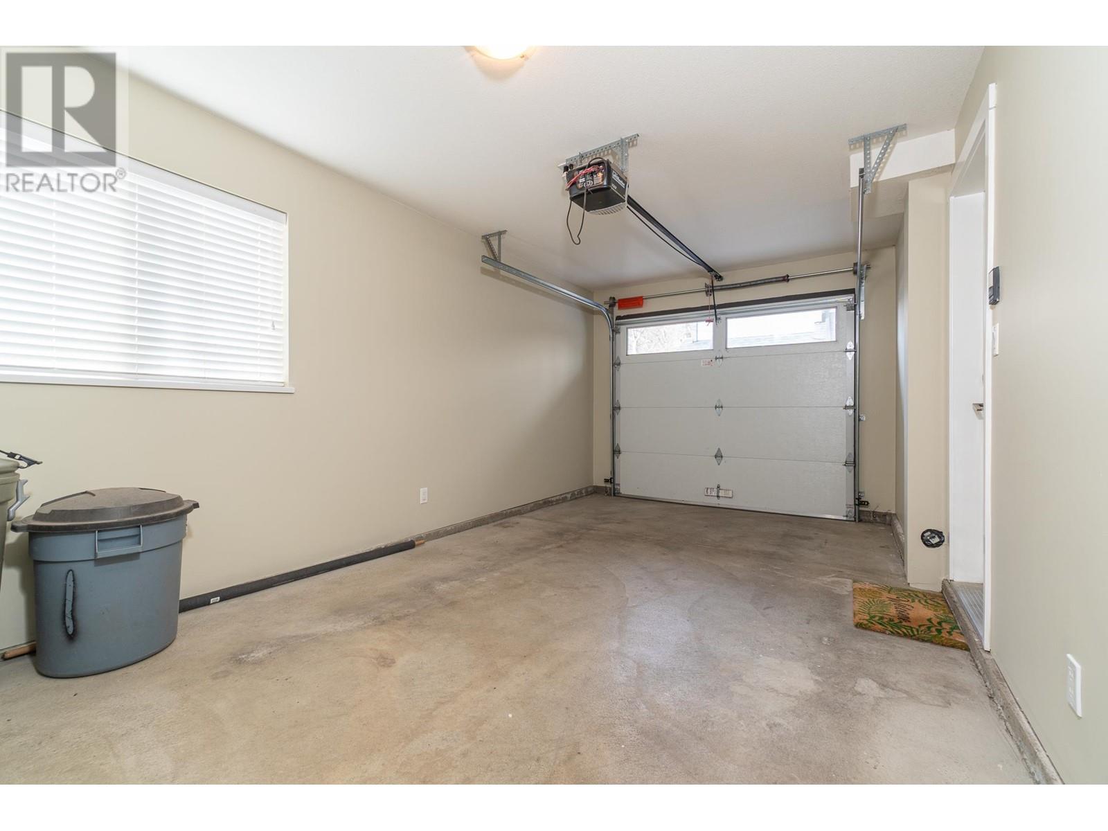 Listing Picture 29 of 35 : 23 4099 NO. 4 ROAD, Richmond / 烈治文 - 魯藝地產 Yvonne Lu Group - MLS Medallion Club Member