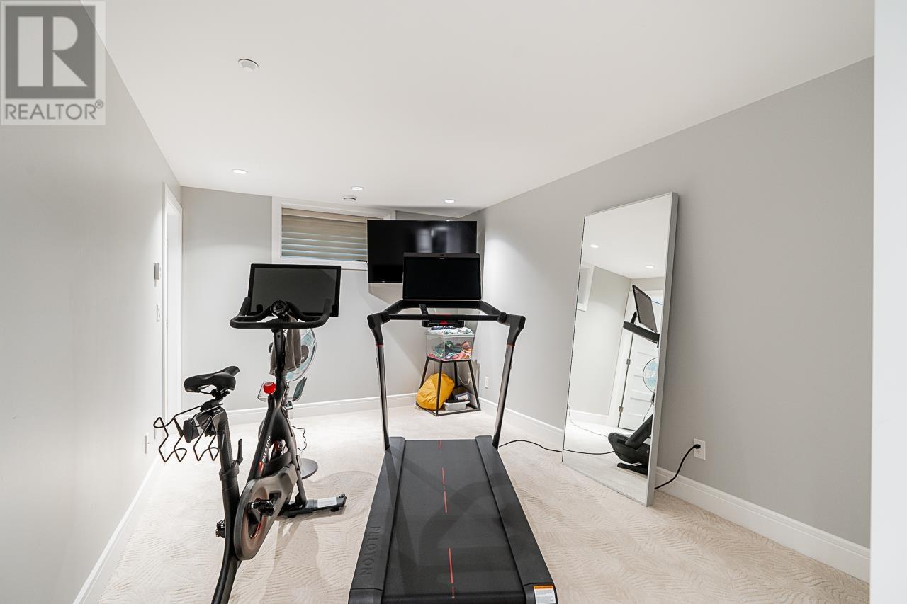 823 W 52nd Avenue, Vancouver, British Columbia  V6P 1G7 - Photo 29 - R2969268