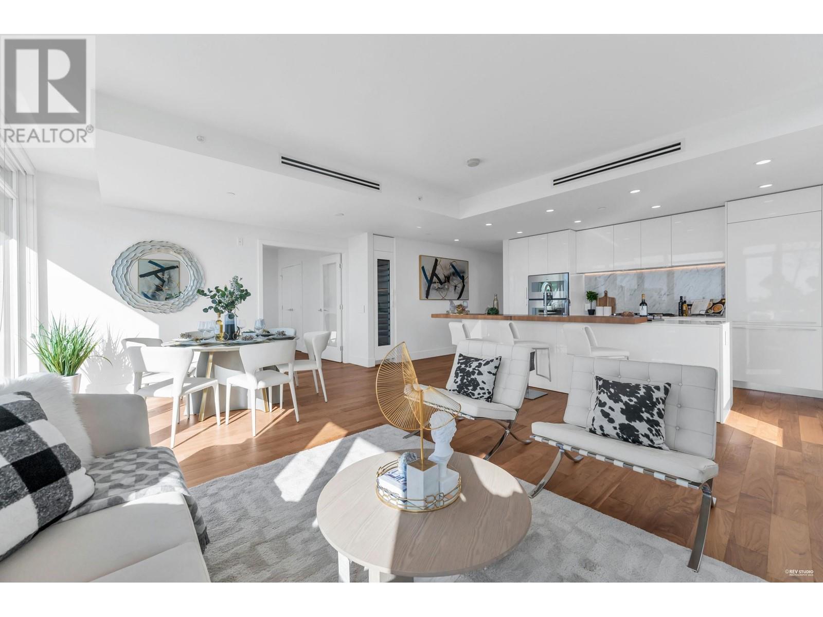 Listing Picture 12 of 39 : 703 389 W 59TH AVENUE, Vancouver / 溫哥華 - 魯藝地產 Yvonne Lu Group - MLS Medallion Club Member