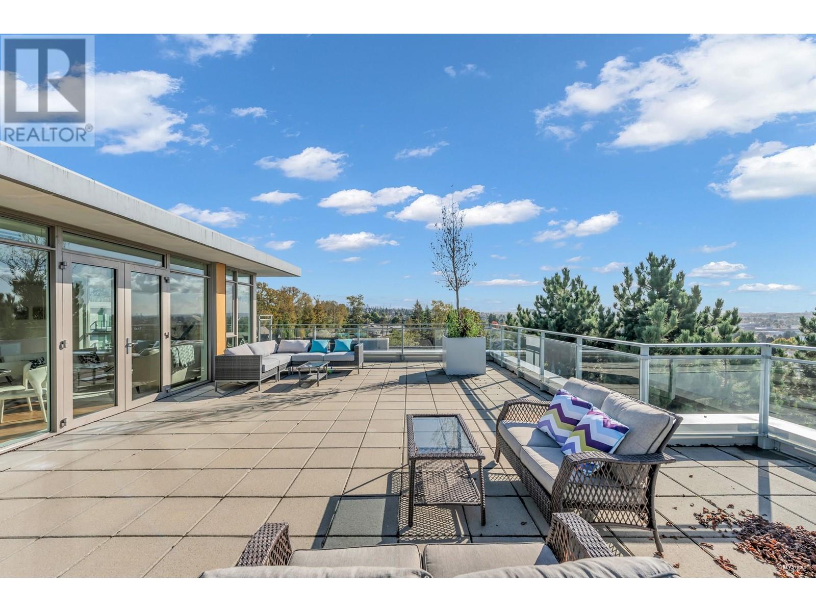 Listing Picture 4 of 39 : 703 389 W 59TH AVENUE, Vancouver / 溫哥華 - 魯藝地產 Yvonne Lu Group - MLS Medallion Club Member